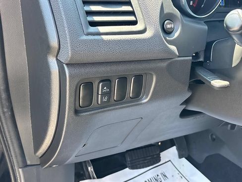 Used 2023 Mitsubishi Outlander Sport ES AWD/4WD image 24