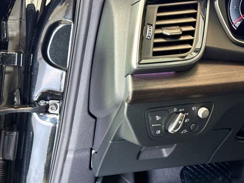 Used 2022 Audi Q5 2.0T Prestige image 10