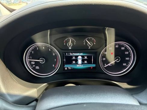 Used 2019 Buick Enclave Premium w/ Experience Buick Package FWD image 27