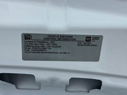 Used 2023 GMC Terrain SLT image 20