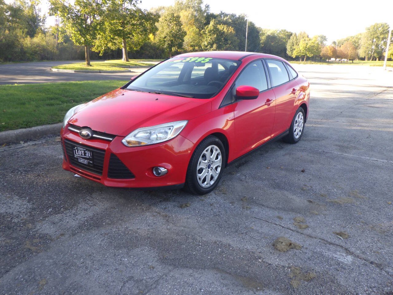 Used 2012 Ford Focus SE FWD image 1