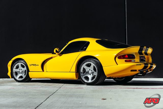 Used 2001 Dodge Viper GTS RWD image 56