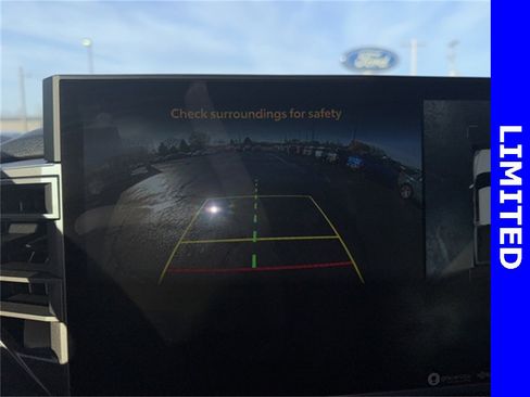 Used 2023 Toyota Tundra Limited image 24