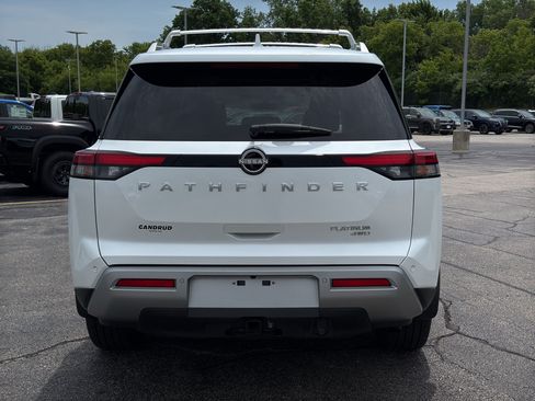 Certified 2025 Nissan Pathfinder Platinum w/ Cargo Package AWD/4WD image 7