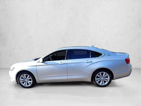 Used 2020 Chevrolet Impala LT FWD image 2