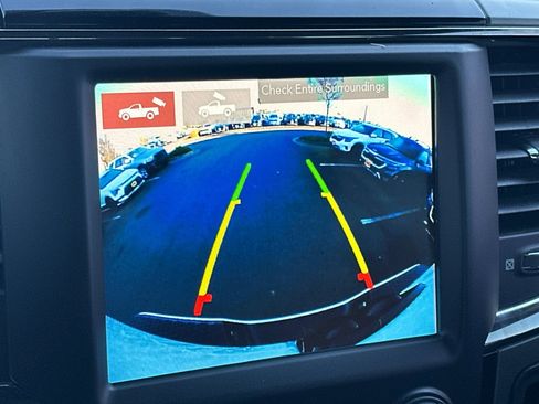 Used 2018 RAM 2500 Laramie w/ Sport Appearance Group image 19