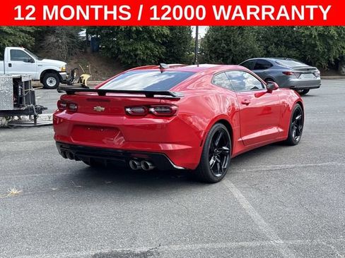Used 2020 Chevrolet Camaro LT RWD image 2