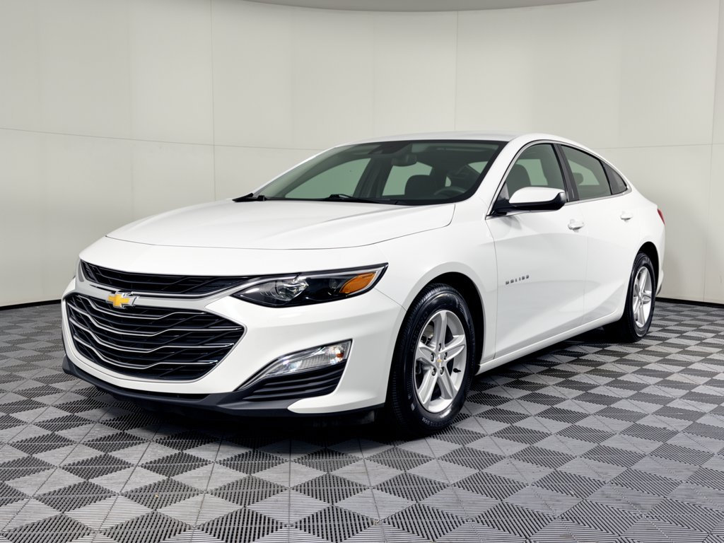 Used 2023 Chevrolet Malibu LS w/ Driver Confidence Package FWD image 1