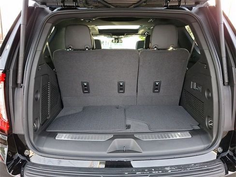 Certified 2024 GMC Yukon AT4 w/ Technology Package image 31