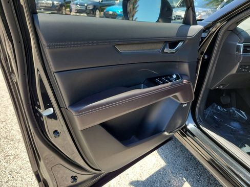 Certified 2025 MAZDA CX-5 Signature AWD/4WD image 23