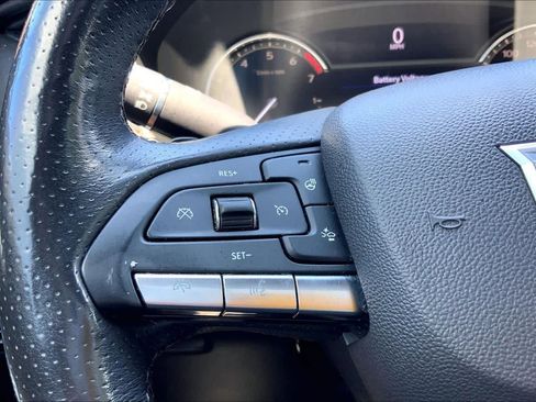 Used 2020 Cadillac XT4 Sport w/ Cold Weather Package FWD image 24