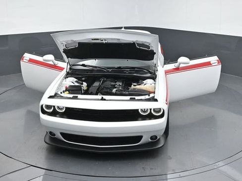 Used 2022 Dodge Challenger R/T Scat Pack RWD image 57
