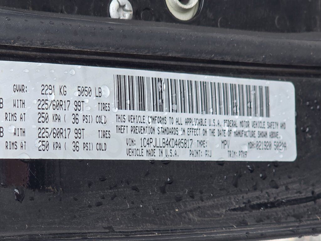 Used 2019 Jeep Cherokee Latitude Plus w/ Cold Weather Group FWD image 23