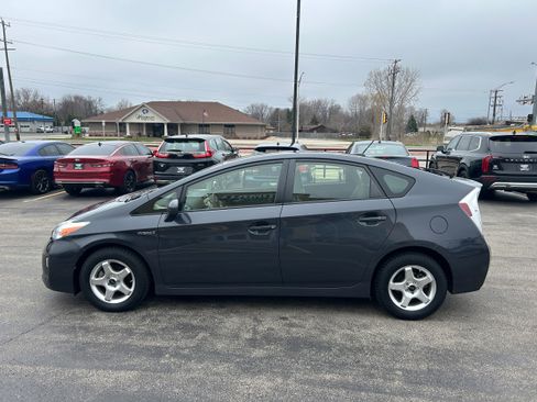 Used 2012 Toyota Prius Three image 3