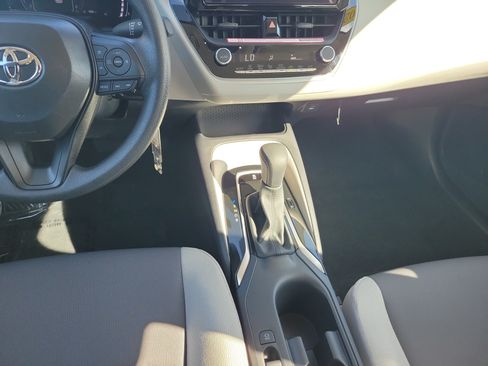 Used 2026 Toyota Corolla LE FWD image 19