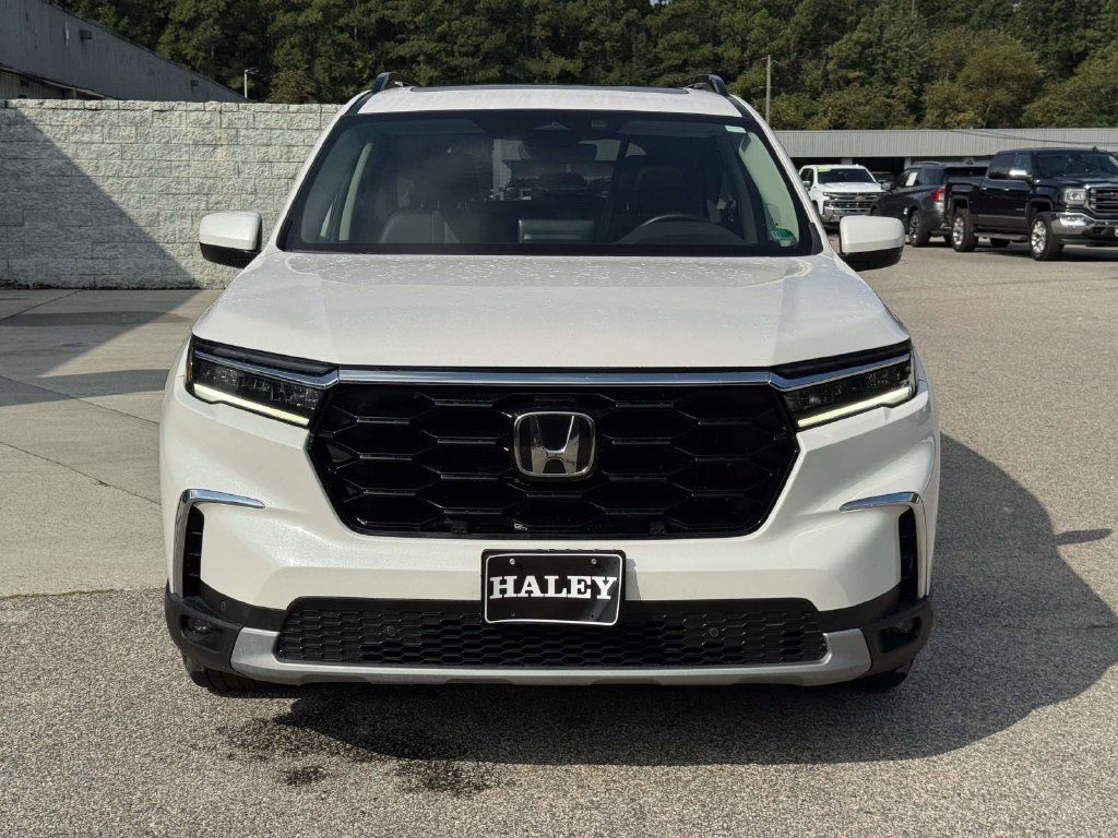 Used 2024 Honda Pilot Touring image 27