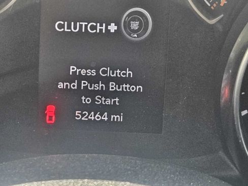 Used 2021 Jeep Gladiator Sport AWD/4WD image 8