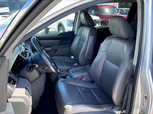 Used 2015 Honda Odyssey EX-L image 11