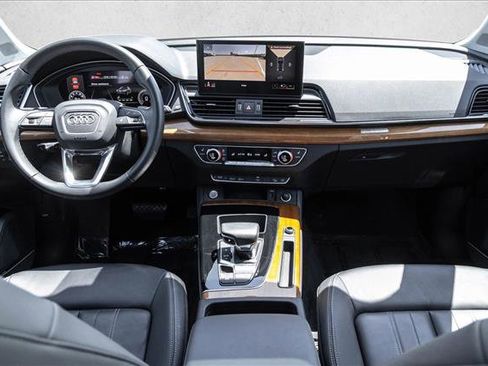 Used 2023 Audi Q5 2.0T Premium Plus w/ Premium Plus Package AWD/4WD image 21