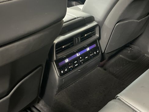 Used 2025 Lexus LX 700h Overtrail image 39