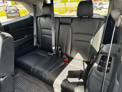 Used 2022 Honda Pilot Black Edition image 13