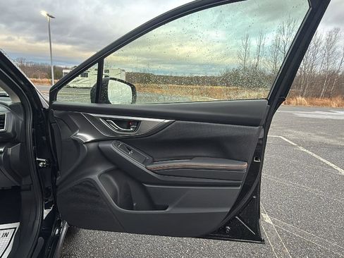 Used 2023 Subaru Crosstrek 2.5i Limited image 17