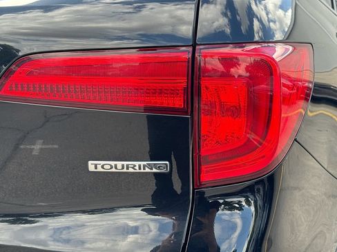 Used 2016 Honda Pilot Touring image 34