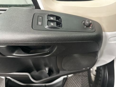 Used 2021 RAM ProMaster 2500 FWD image 17