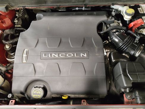 Used 2017 Lincoln MKX Reserve w/ Lincoln MKX Climate Package image 30