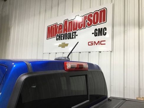 Used 2022 Chevrolet Colorado Z71 image 11