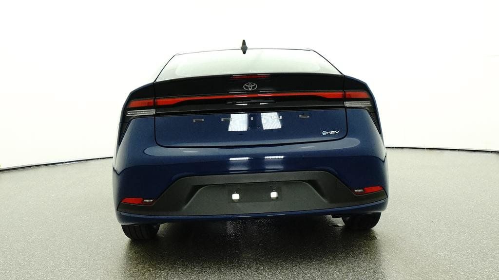New 2027 Toyota Prius LE FWD image 26