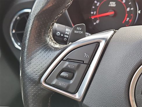 Used 2019 Chevrolet Camaro SS image 19