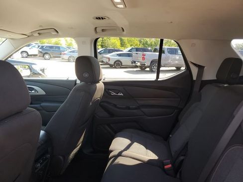 Certified 2018 Chevrolet Traverse LS AWD/4WD image 9