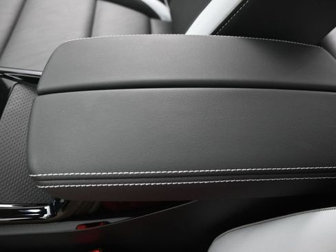 Used 2026 Buick Envision Sport Touring AWD/4WD image 34
