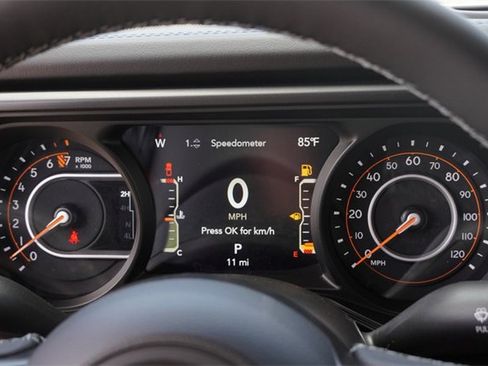 New 2025 Jeep Gladiator Rubicon w/ Convenience Group image 30