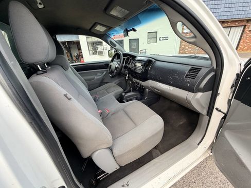 Used 2012 Toyota Tacoma 2WD Regular Cab image 36