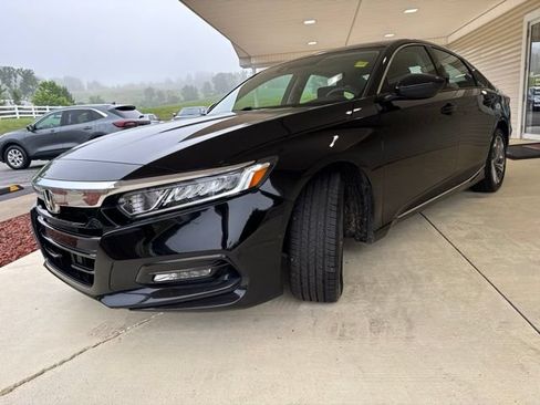 Used 2019 Honda Accord EX image 9