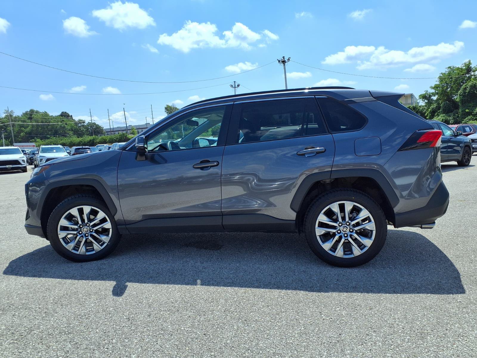 Used 2024 Toyota RAV4 XLE Premium w/ Weather Package AWD/4WD image 40