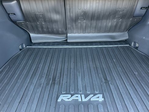 Certified 2024 Toyota RAV4 XLE FWD image 14