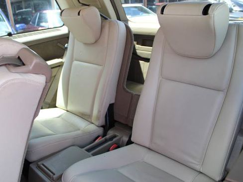 Used 2011 Volvo XC90 3.2 FWD image 21
