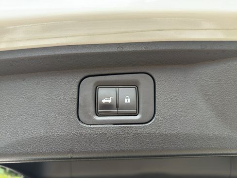 Certified 2025 Nissan Armada Platinum Reserve AWD/4WD image 15