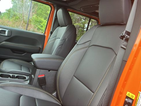 New 2025 Jeep Wrangler Sahara w/ Safety Group image 18