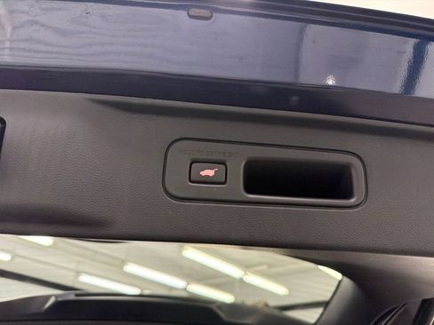 Used 2023 Honda Pilot EX-L image 21