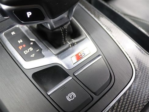 Used 2020 Audi SQ5 Premium Plus image 39