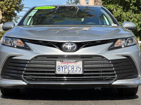 Used 2022 Toyota Camry LE FWD image 9