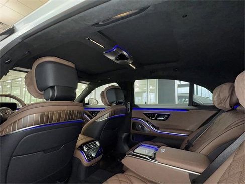 New 2026 Mercedes-Benz S 580 4MATIC Sedan image 14