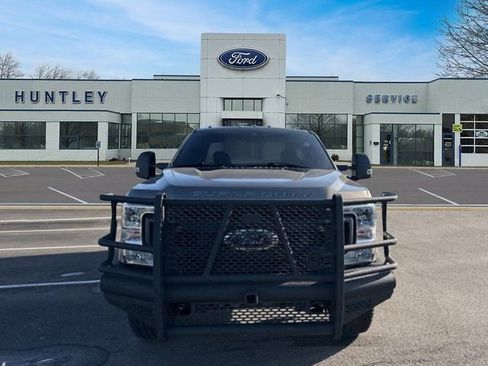 Used 2021 Ford F250 XL w/ Power Equipment Group image 3