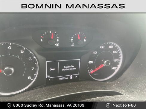 Used 2018 GMC Terrain SLE w/ Driver Convenience Package FWD image 10