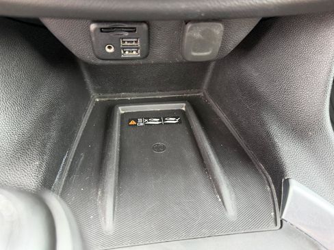 Used 2020 Chevrolet Traverse High Country AWD/4WD image 14