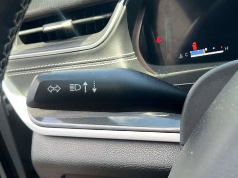 Used 2022 Jeep Grand Cherokee Altitude AWD/4WD image 24